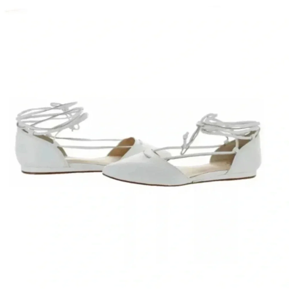 Vince Camuto lace up flats